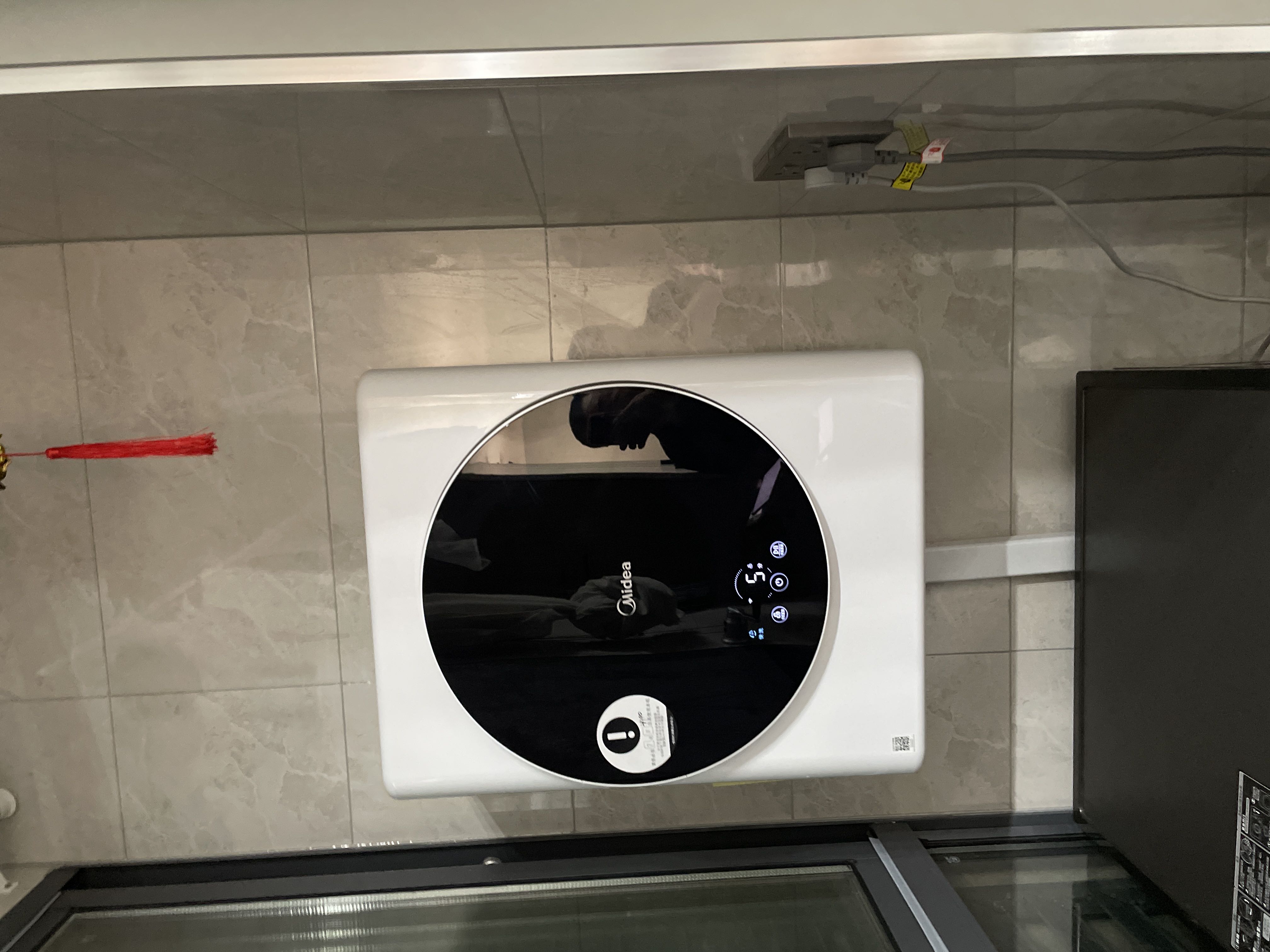 美的3kg滚筒壁挂 迷你mini洗衣机 婴儿宝宝专享 极地白 mg30mini